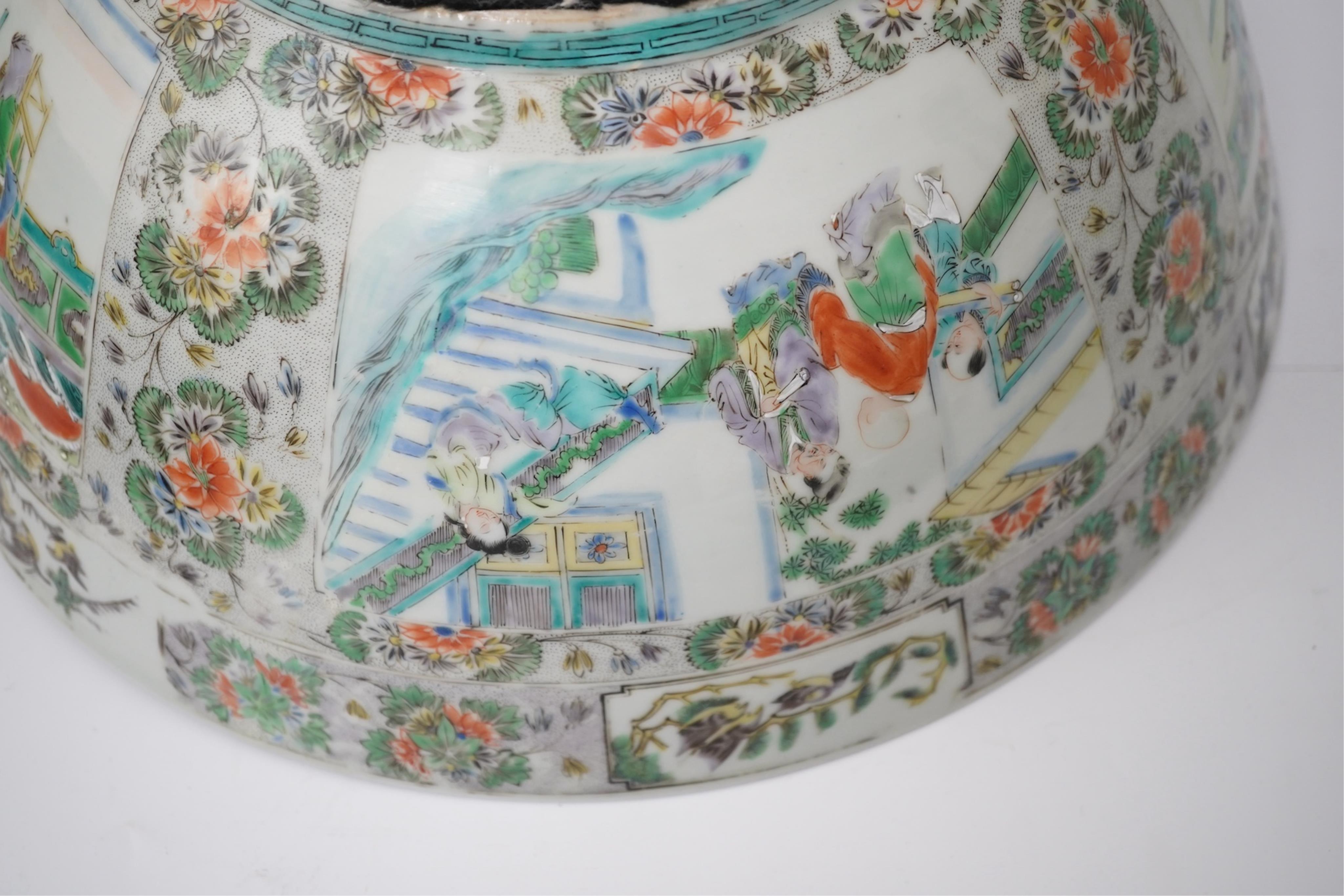 A Chinese enamelled porcelain water bottle, cover and basin, mid 19th century